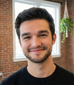 A profile image of Mike Mauricio